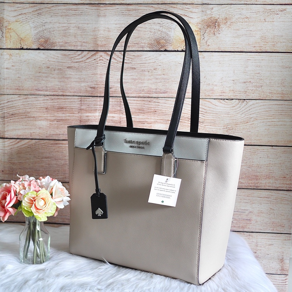 🎈Kate Spade Laptop Tote🎈 - Picture 3 of 7